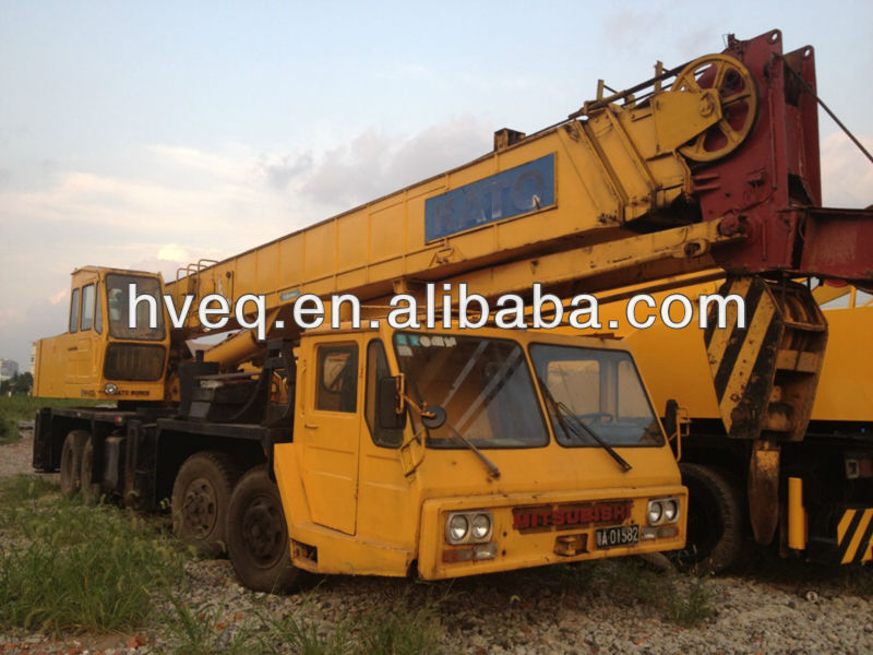 Japan used KATO crane 40ton