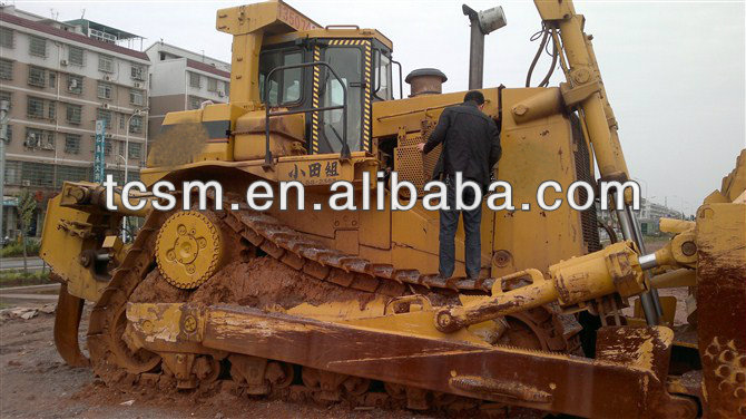 Japanese D10R crawler track bulldozers selling to african