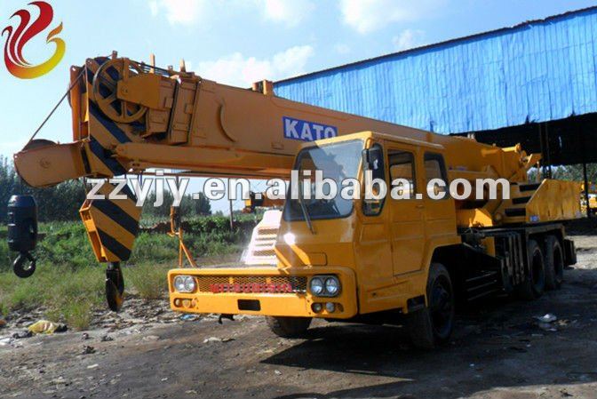 KATO NK-250E used truck crane