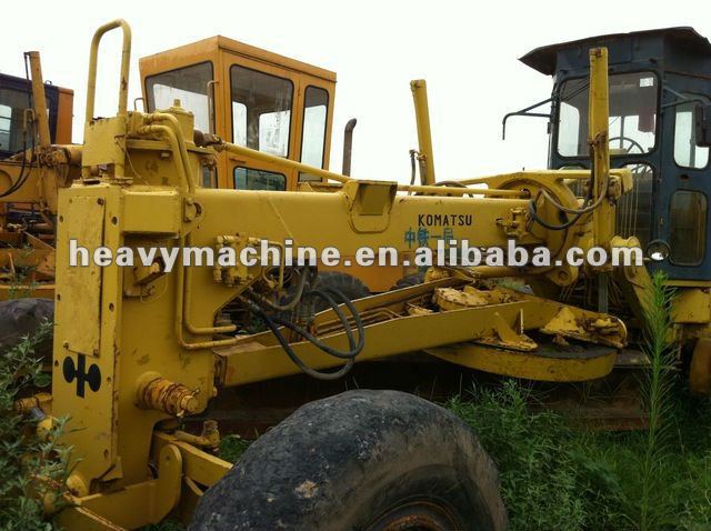 KOMATSU MOTOR GRADER GD605-1 SN:G60R-32126