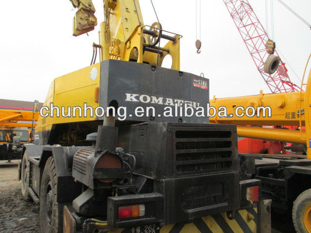 Komatsu used rough terrain crane 25t komatsu LW250M-3, original from Japan