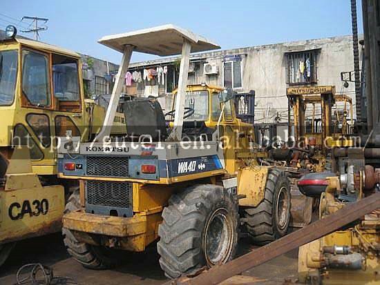 KOMATSU wheel loader WA40_1