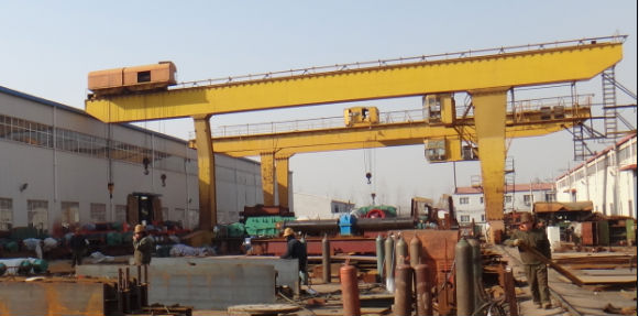 L Model mobile gantry crane with cantilever