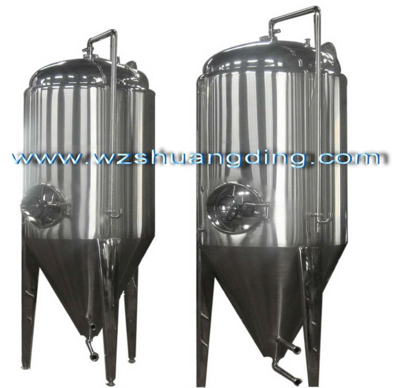 Large jacketed beer fermenter