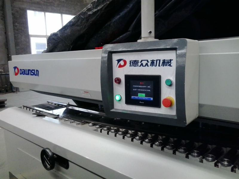 Lengthways veneer slicer DB20T