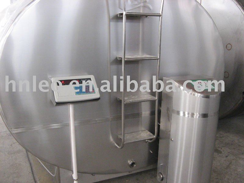 LEO Milk cooler tank