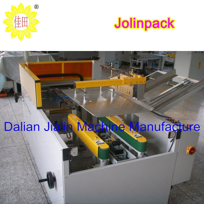 liquid packing machine (carton erector)