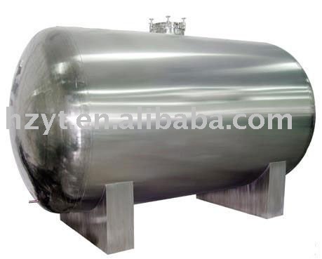 Liquid tank