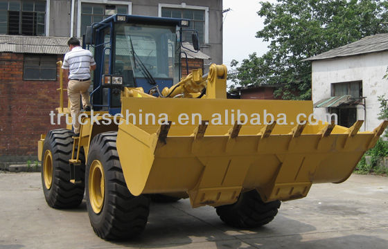 LIUGONG 5T CUMMINS ENGINE ZF AXLE WHEEL LOADER