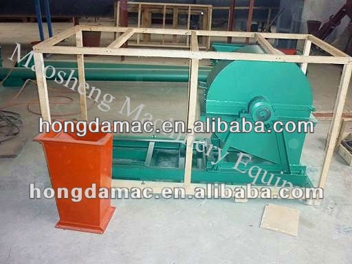 Low cost biomass wood chipping machine