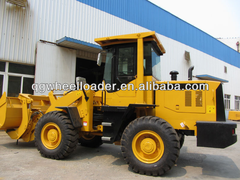 Low Price 3T Wheel Loader836(1.8m3 Capacity)With Cummins Engine And Attachments(125HP Frontloader)