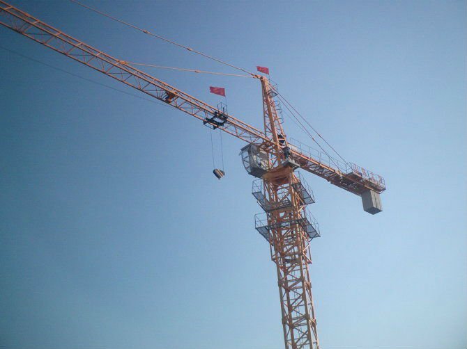 Low price QTZ80 (5810) tower crane