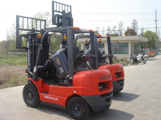 LPG forklift