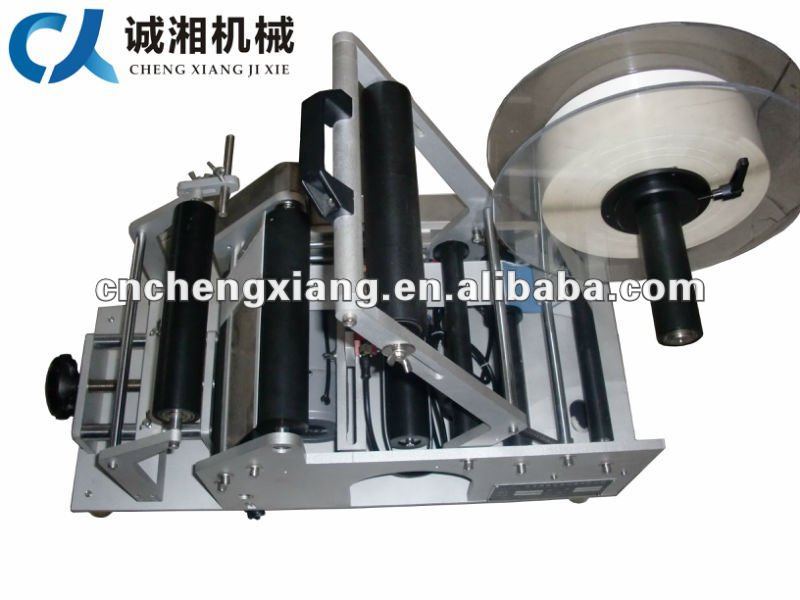 Manual adhesive Wine Bottle labeling machines