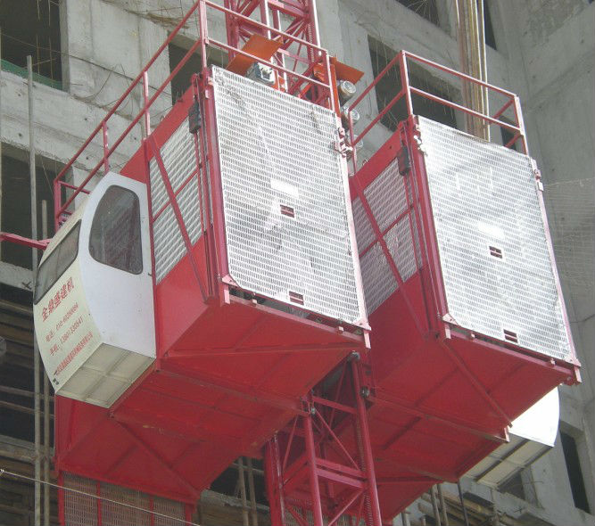 manufacturer of SC200/200 building construction hoisting