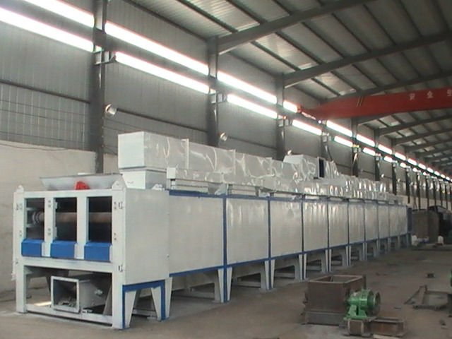 Mesh belt dryer for the better ventilation materials