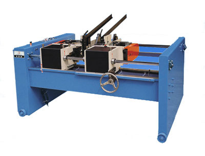 Metal pipe and rod chamfering machine