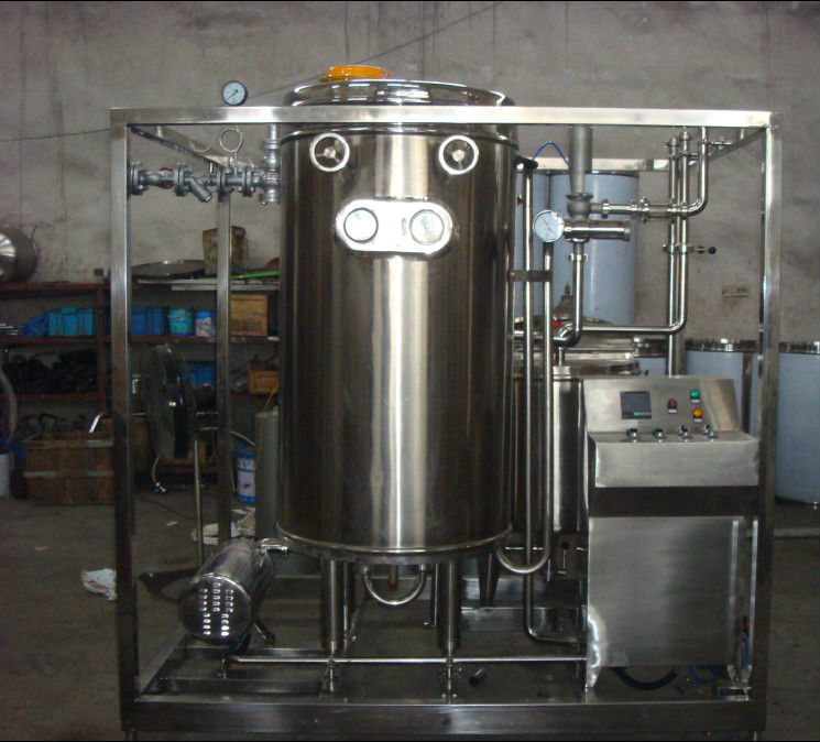 milk pasteurizing and packing