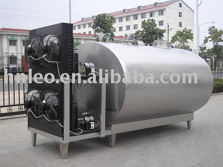 Milk storage tank