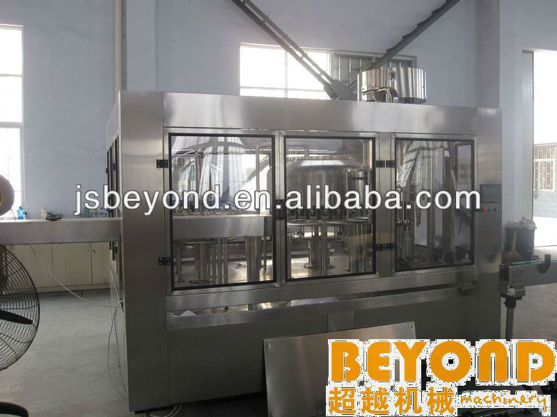 Mineral water bottling machine