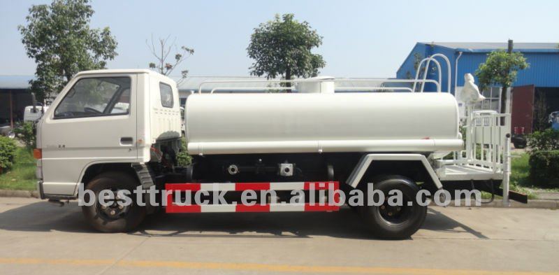 mining JAC water tank truck