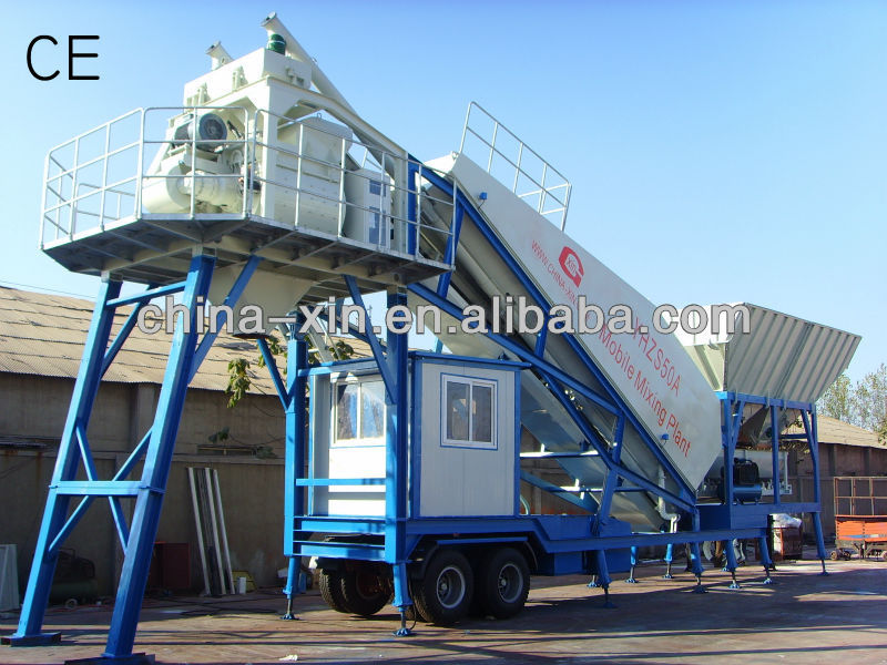 Mobile concrete mixing plant