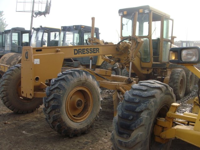 motor grader