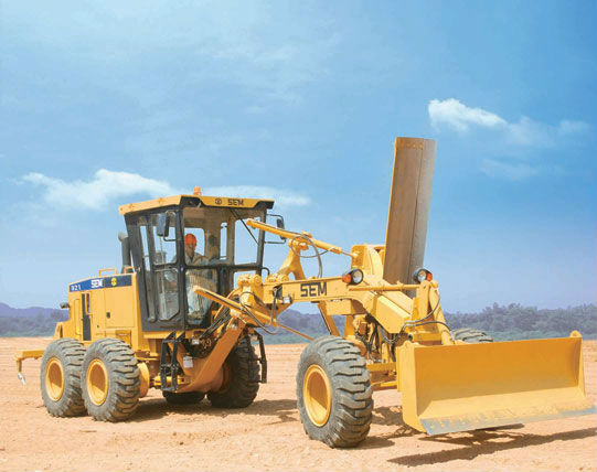 Motor Grader 210HP / SEM 921 / 16 Tons Weight / SDEC SC9D220G2 Engine at 162KW & 210HP / CAT Technology