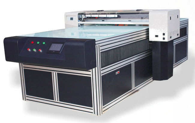 Multifunctional digital flatbed printer