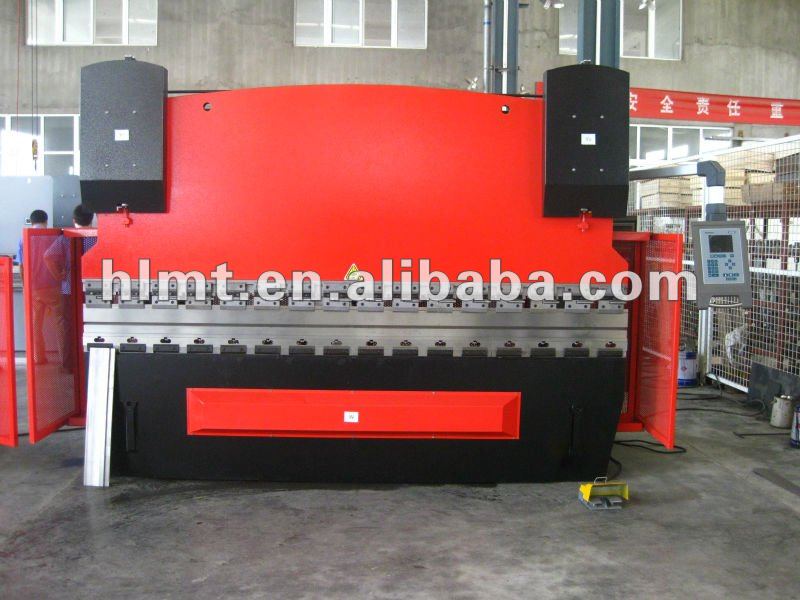 NC HYDRAULIC PRESS BRAKE