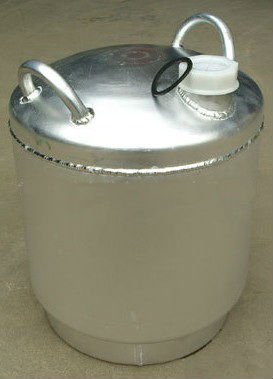 New aluminum barrel, aluminum altar, aluminum cans