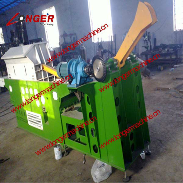 New design wood shaving machine for animal bedding