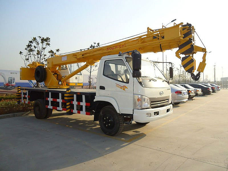 New hexagon single cylinder and five stages synchronization telescopic crane jib crane YGQY10H