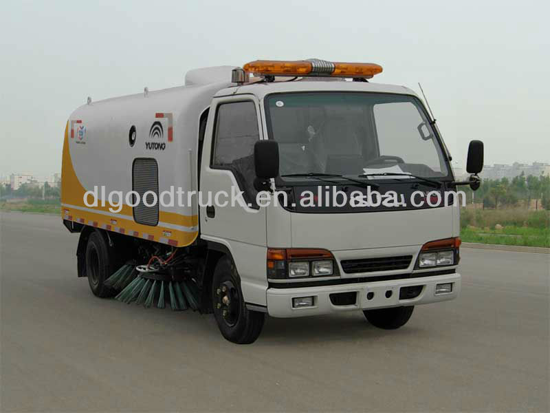 New ISUZU 100P road sweeper truck