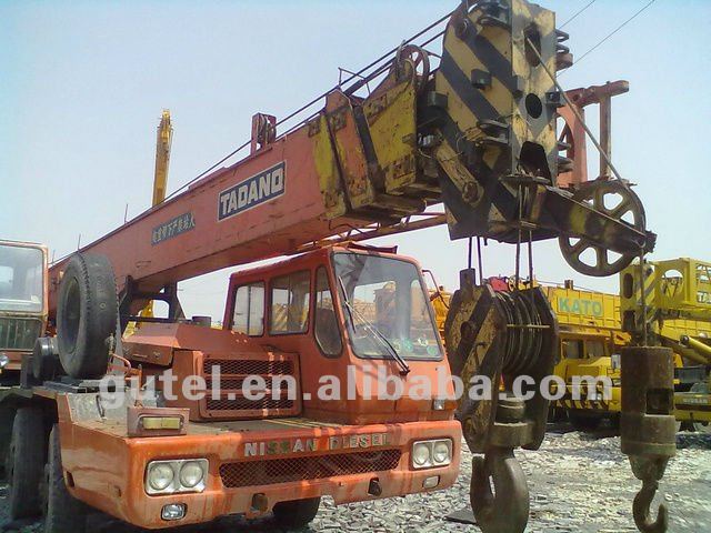 NISSAN 30ton truck crane,used tadano crane 30ton