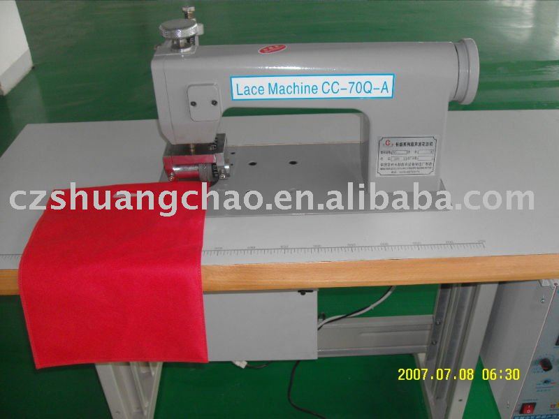 Non-woven bag making ultrasonic lace sewing machine