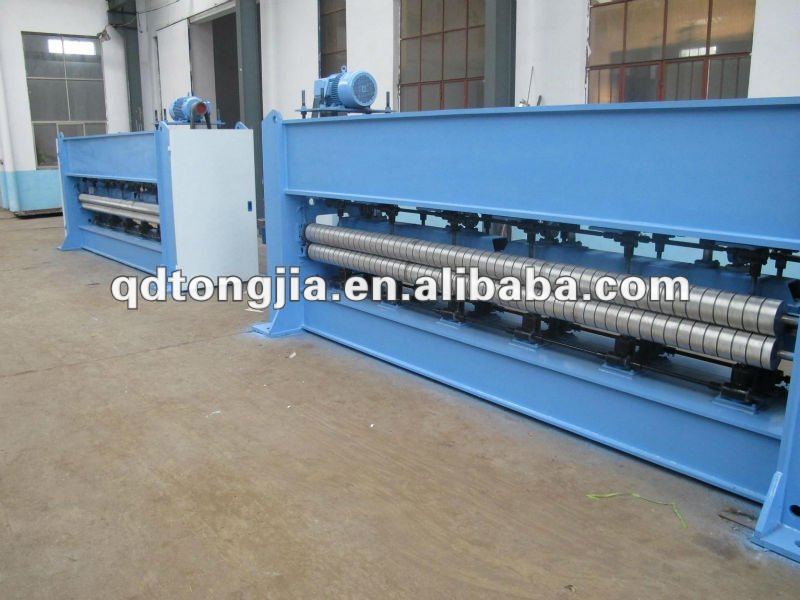 Nonwoven needle punching machine / Nonwoven needle punching loom / Nonwoven needle punching production line