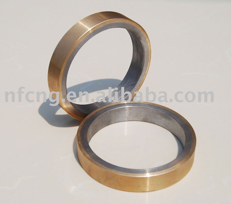 Oil scraper ring for CNG compressor