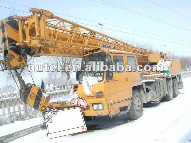 Original Tadano crane nissan engine 30ton crane