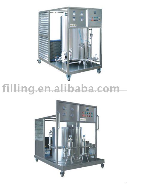 Perfume freezing filting machine