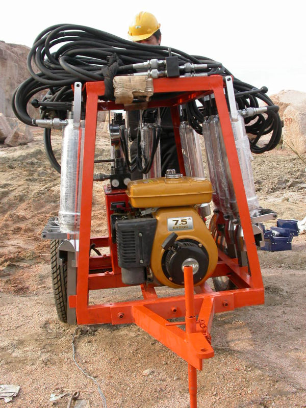 Petro Motor Powerpack Hydraulic Rock Splitter, Stone Separater