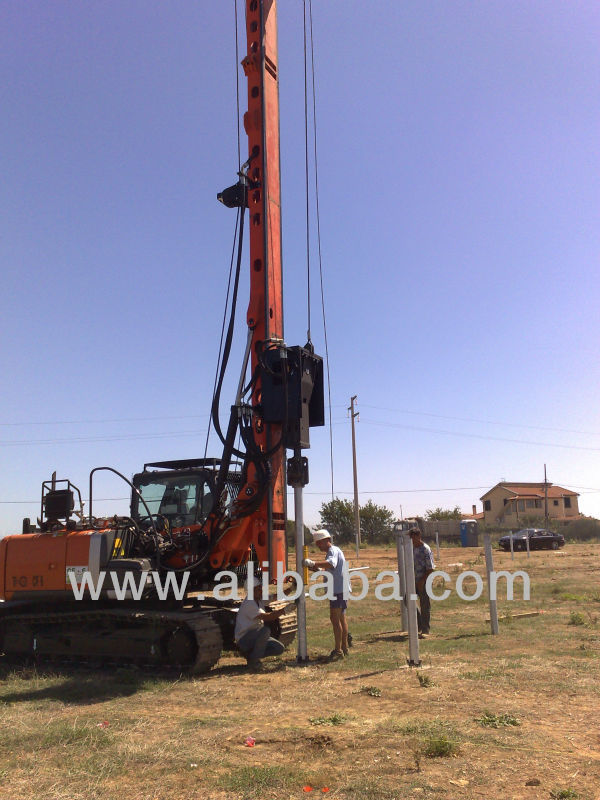 Pile Driving rig TES CAR - CF6 for Solar Panels