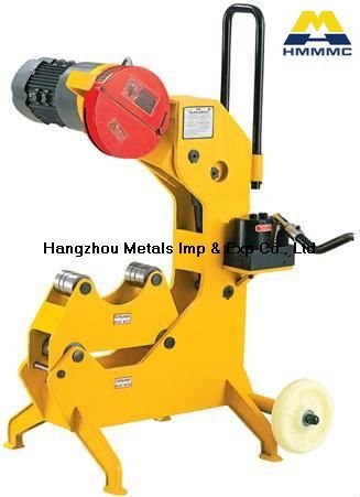 Pipe cutting machine