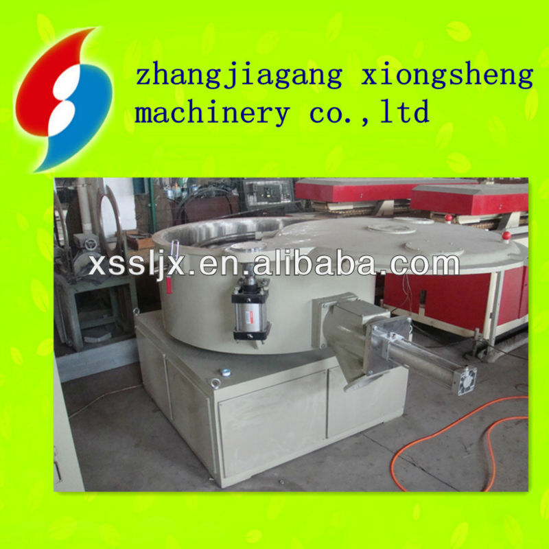 Plasitc mixing machine