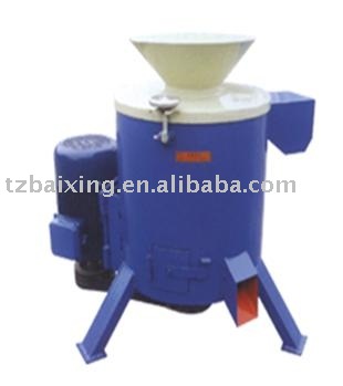 Plastic bottle flakes dryer