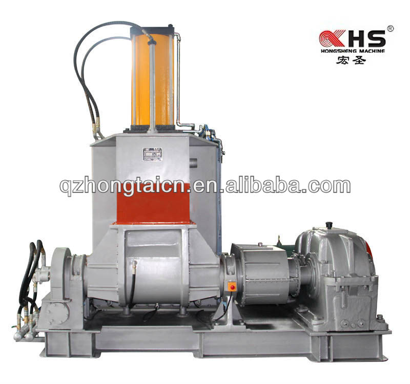 Plastic internal kneading machine