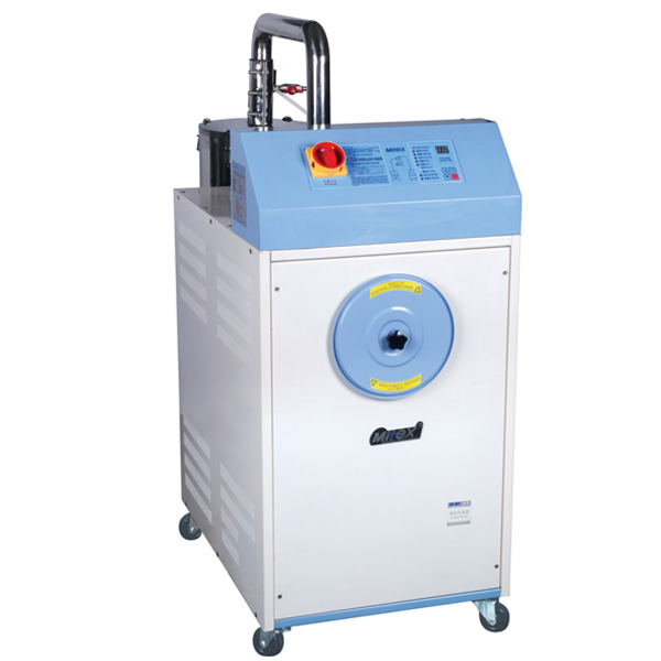 Plastic material vacuum hopper loader