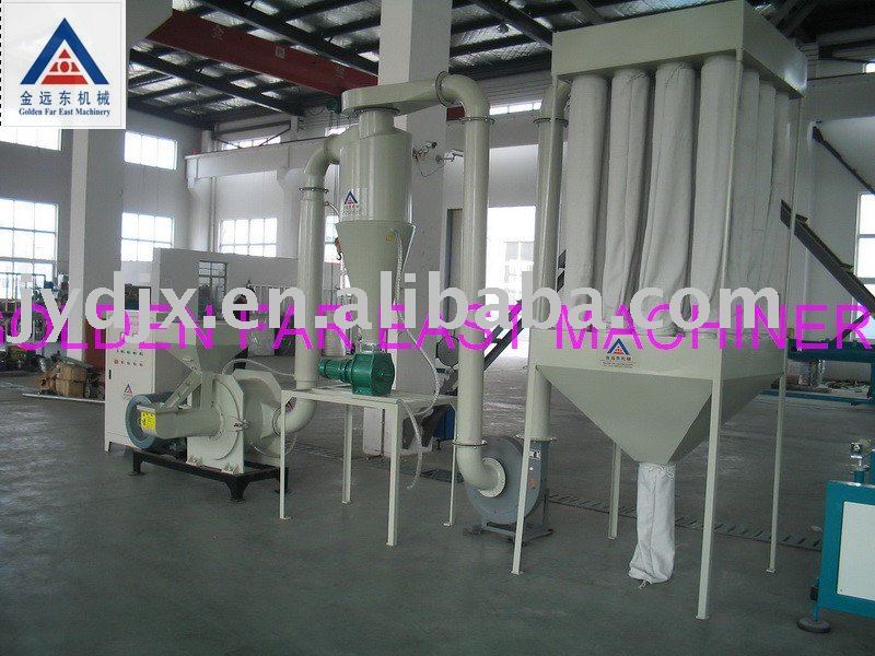 Plastic Pulverizing Machine