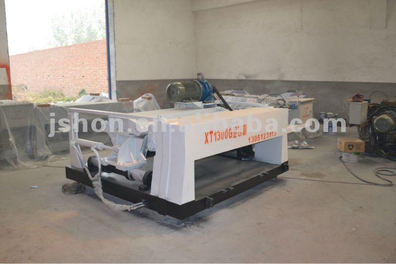 Plywood Making Machine - Log Debarking Machine