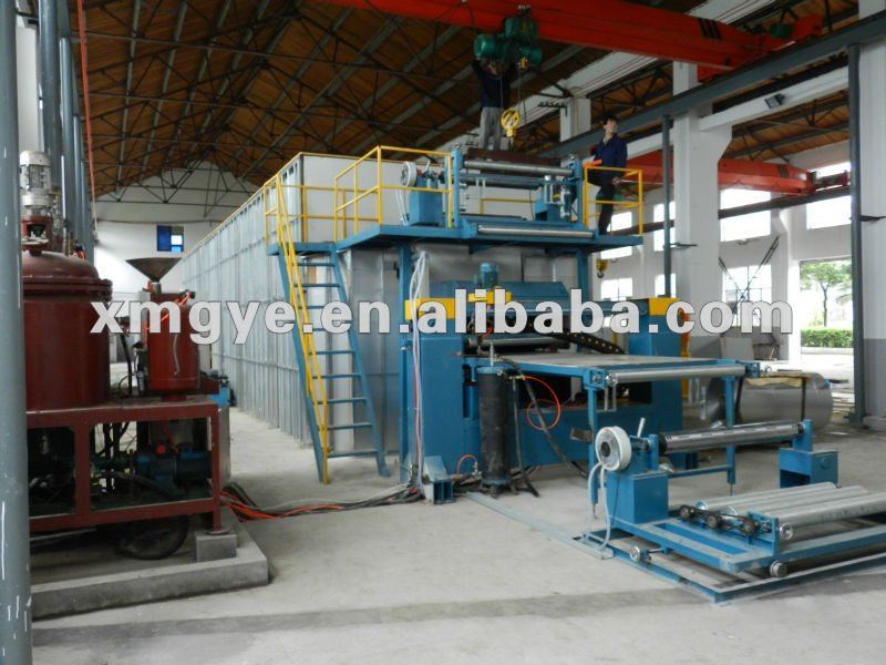 Polyurethane insulated panel machine